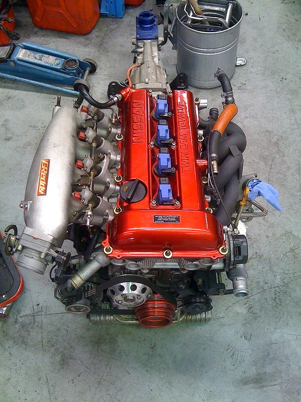 SR20DET and Gearbox out ready for tear-down